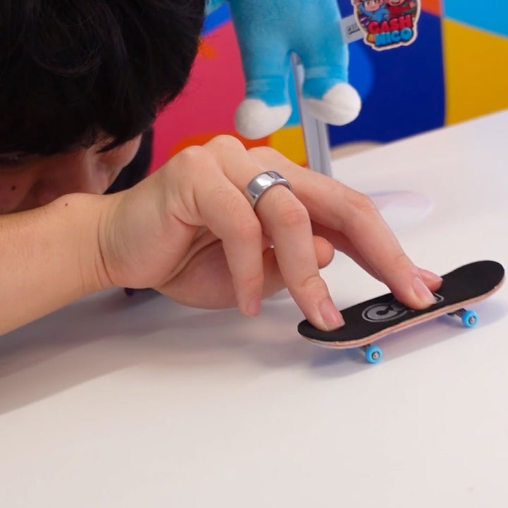 Nico Jellyfish Skate Toy!